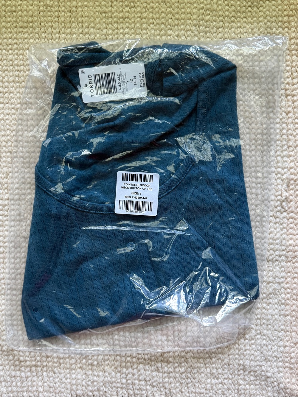 Torrid Button-Up Tee - Picture 5 of 6